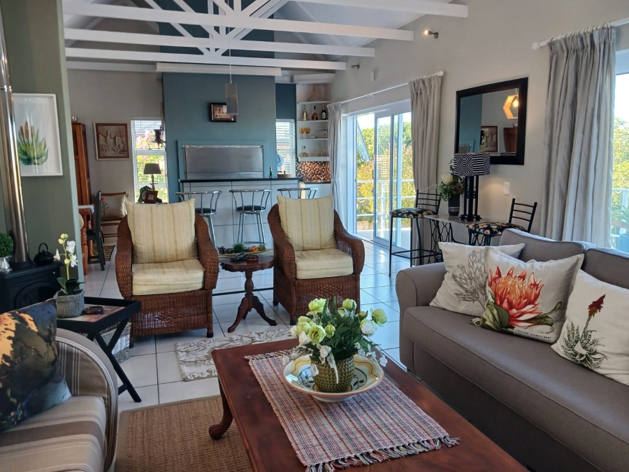 3 Bedroom Property for Sale in Stilbaai Wes Western Cape